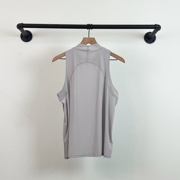 NWT Spanx Go Lightly Mock Neck Ribbed Tank Top in Cloud Grey - Picture 5 of 7